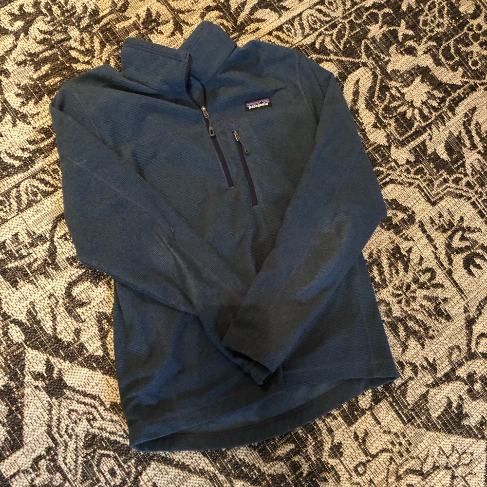 Lightweight Patagonia Pullover